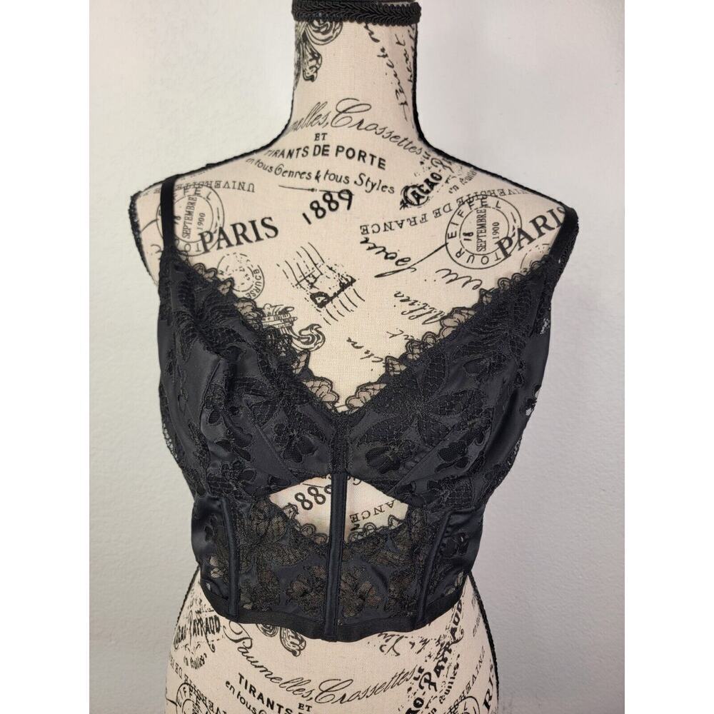 Victorias Secret Corset Bralette Top L Black Very Sexy Lace V Neck Boning Black